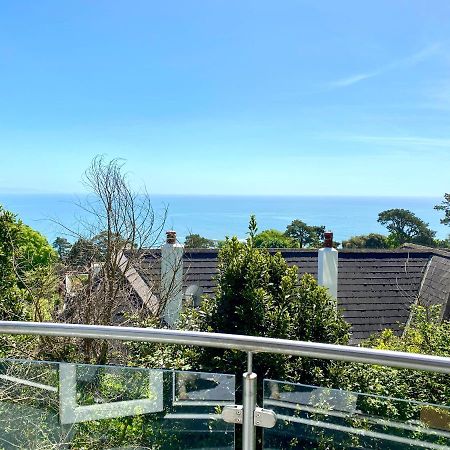 One Of The Best Properties In Lyme! Breathtaking Views Across The Whole Bay. 3 Stories With 2 Tier Veranda Around The Property. Sleeps 6 Lyme Regis Exterior photo