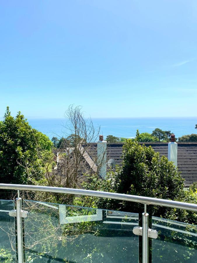One Of The Best Properties In Lyme! Breathtaking Views Across The Whole Bay. 3 Stories With 2 Tier Veranda Around The Property. Sleeps 6 Lyme Regis Exterior photo