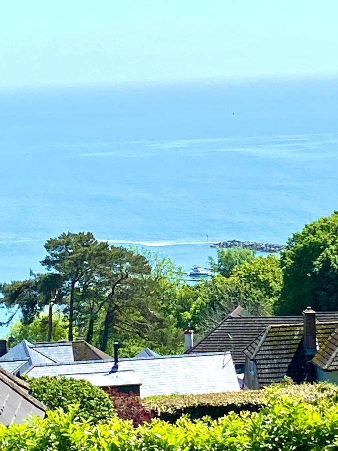 One Of The Best Properties In Lyme! Breathtaking Views Across The Whole Bay. 3 Stories With 2 Tier Veranda Around The Property. Sleeps 6 Lyme Regis Exterior photo